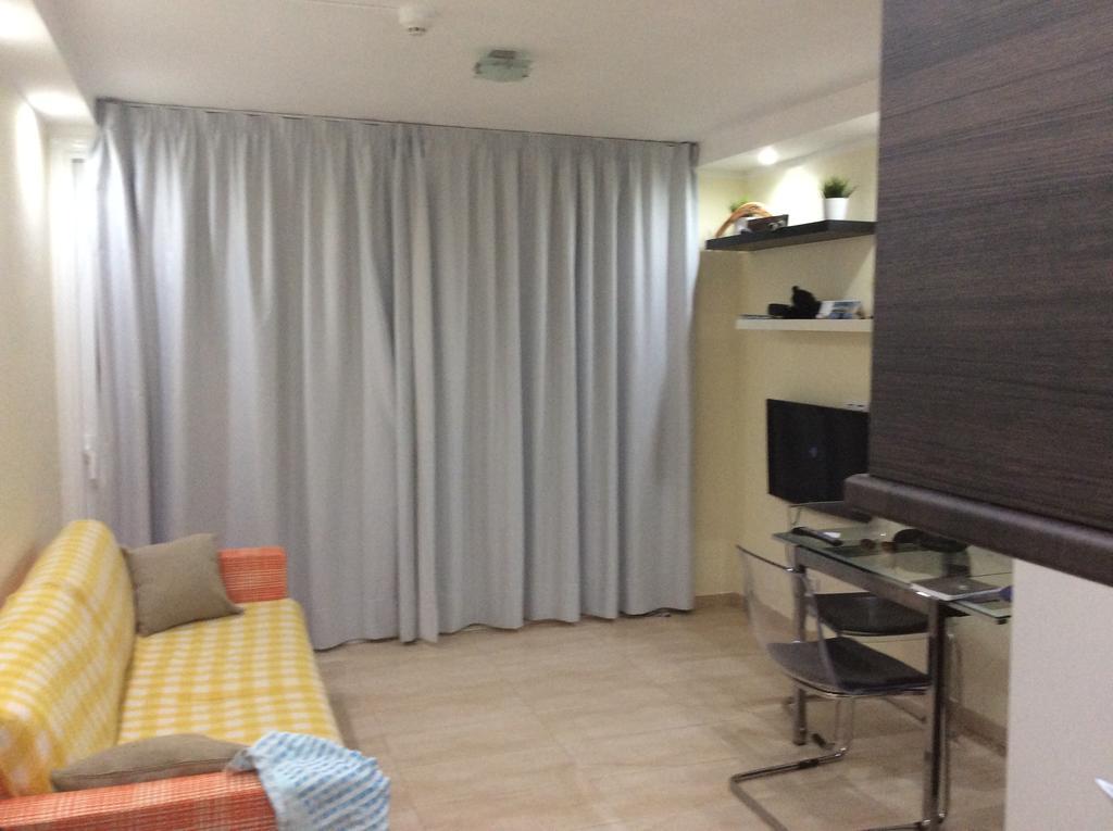 Apartment With Terrace In Playa De Las Americas Exterior foto