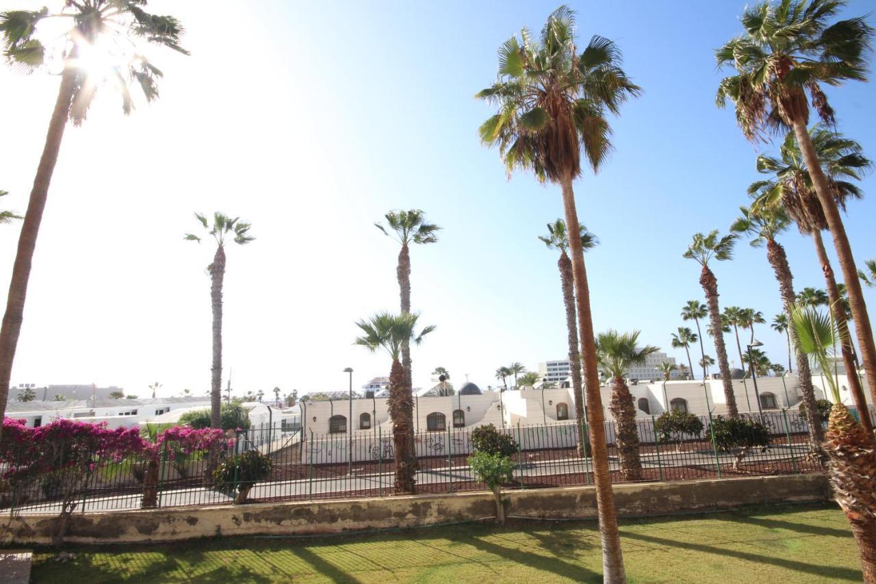 Apartment With Terrace In Playa De Las Americas Exterior foto